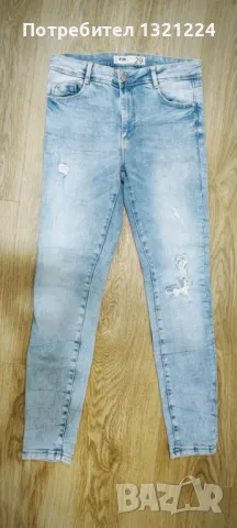 Страхотни, запазени модели дънки Fishbone Sister, снимка 6 - Дънки - 38336639