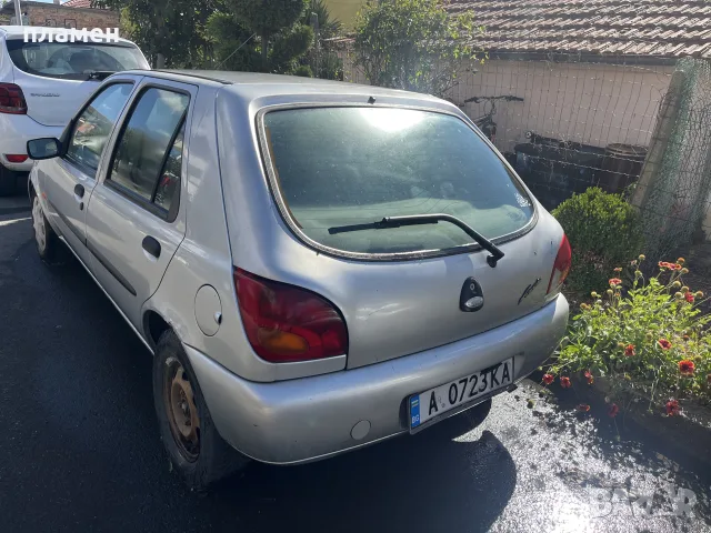 Ford Fiesta 1.3 климатик, снимка 2 - Автомобили и джипове - 56341181