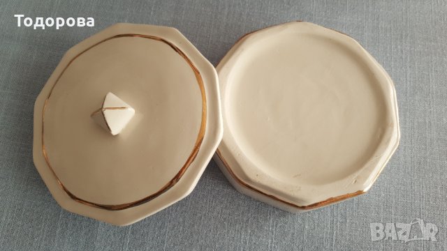 Многоъгълна порцеланова бижутиера, снимка 4 - Други ценни предмети - 33881880