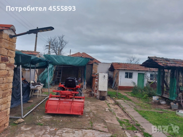 Къща с двор в село Иванча обл. Великотърново, снимка 6 - Къщи - 52687355
