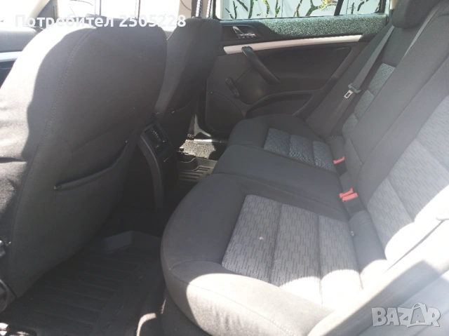 Skoda Octavia 1.6 MPI 102 к.с., снимка 12 - Автомобили и джипове - 54349743