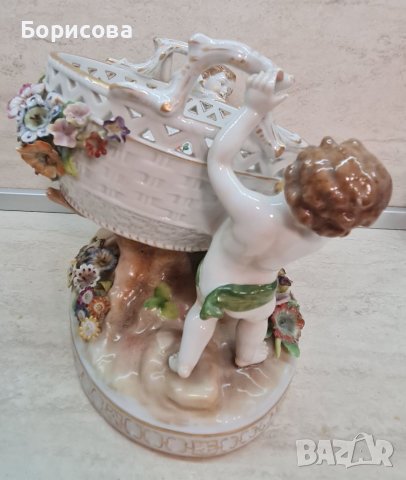 Дрезденска порцеланова фигура Повдигната фруктиера, снимка 6 - Декорация за дома - 39609695