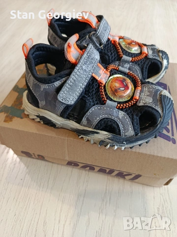 Детски сандали Спайдърмен 24ти номер, снимка 2 - Детски сандали и чехли - 53303674