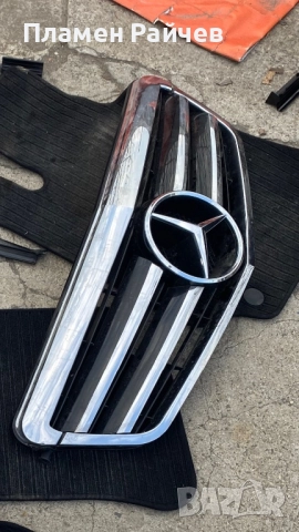 Решетка Мерцедес w212