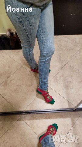 Дамски дънки М размер, снимка 2 - Дънки - 35327905