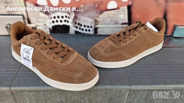 Английски дамски полукецове от естествен велур-Next, снимка 2 - Маратонки - 52318310