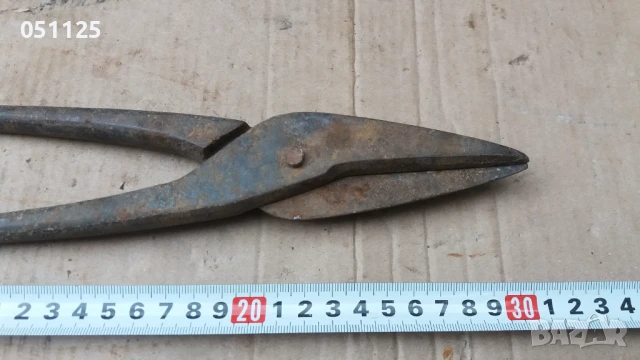 стара масивна ножица за рязане на ламарина , снимка 2 - Антикварни и старинни предмети - 50596502