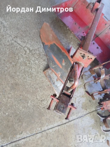 инвентар за ПЛОВДИВСКИ МОТОБЛОК. гуми с джанти 160.плуг 150,фреза 380. ГОРНА Оряховица 0889482252, снимка 4 - Селскостопанска техника - 50664728