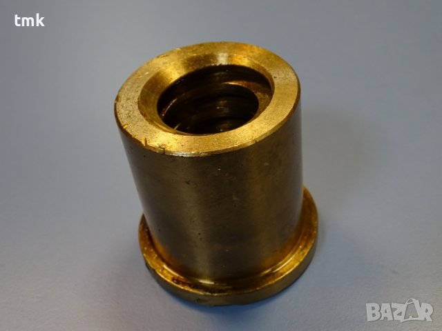 Бронзова гайка за винт ф34/ф85/ф60 mm, снимка 3 - Резервни части за машини - 42888713