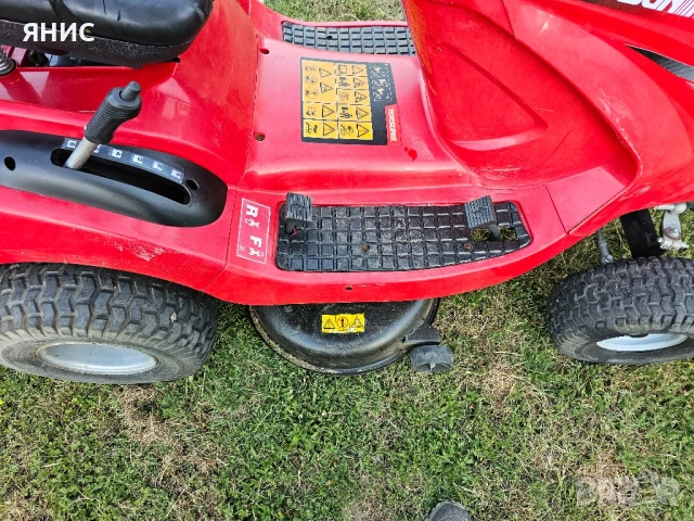 ТРАКТОРНА КОСАЧКА BRIGGS&STRATTON  17,5.КОНЯ. ПЕРФЕКТНА , снимка 9 - Градинска техника - 50899290