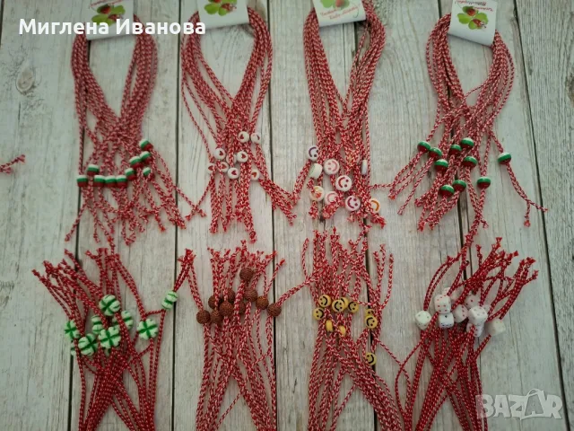 Мартеници десятки на едро и дребно , снимка 18 - Гривни - 31444047