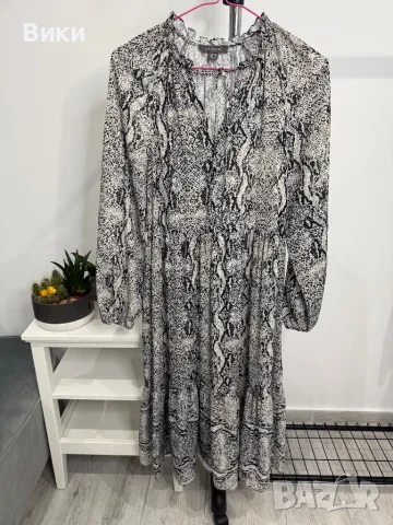 Красива рокля в размер М, снимка 16 - Рокли - 48152533