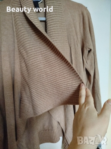 Жилетка с голяма яка , хл размер , снимка 4 - Жилетки - 51895577