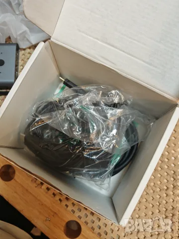 Suidek D1078A USB-C Bi-Direction Switc, снимка 3 - Суичове - 55767962