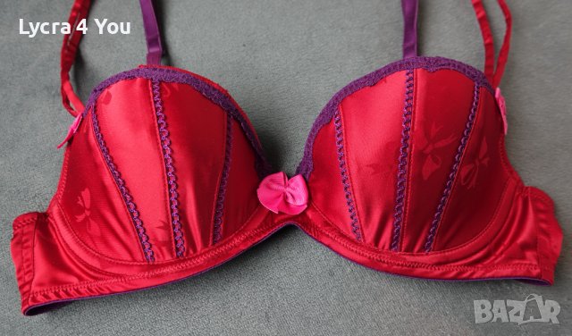 Victoria's Secret Sexy Little Things 34B/C червен сатенен сутиен, снимка 2 - Бельо - 42796414