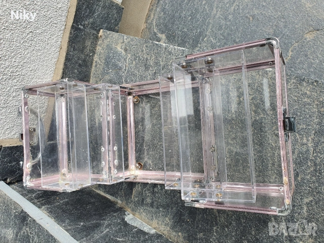 Професионален куфар за козметика , снимка 3 - Куфари - 54192477