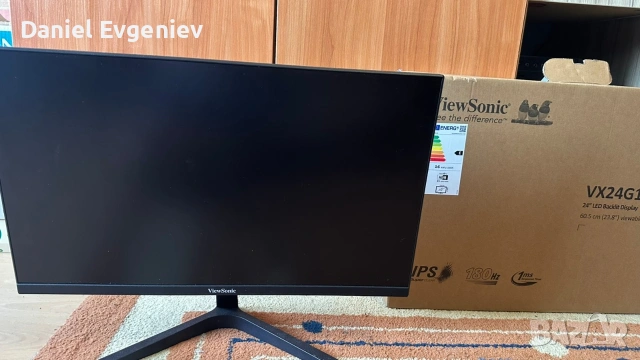 монитор ViewSonic , снимка 3 - Монитори - 54106103