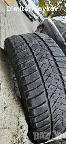 Зимни гуми 235/45 R18 , снимка 10 - Гуми и джанти - 56452106
