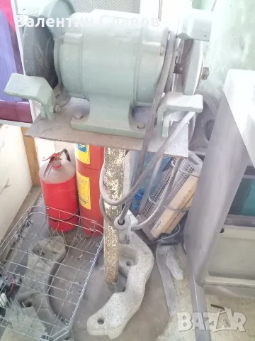 Трифазен шмиргел на стойка