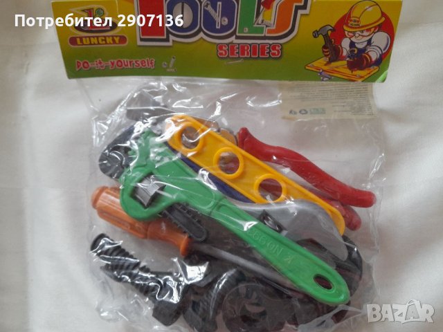 Детска играчка- Комплект Инструменти, клещи,отвори,ключове, снимка 1 - Играчки за стая - 38964909