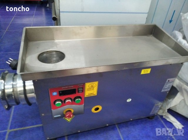 Месомелачка. Хладилна месомелачка с агрегат за охлаждане на месото.N22; N32; N42, снимка 2 - Друго търговско оборудване - 30850483