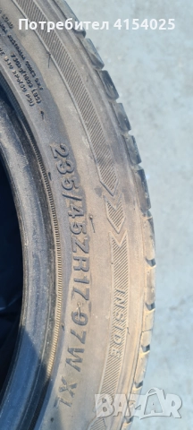Гуми 235/45/17, снимка 4 - Гуми и джанти - 52063149