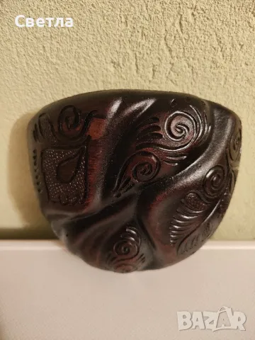 Ваза за стена