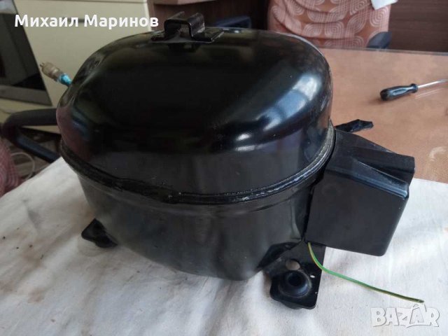 Продавам компресор за хладилник с горна отделна камера, снимка 2 - Хладилници - 29566895