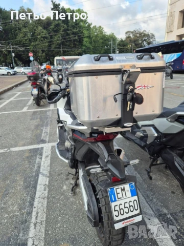 Honda Africa CRF X adv GIVI топ каса за мотоциклет , снимка 8 - Части - 46822630