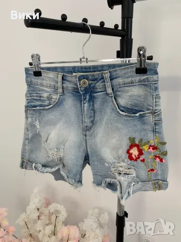 Къси дънки, размер ХS, снимка 9 - Къси панталони и бермуди - 49507674