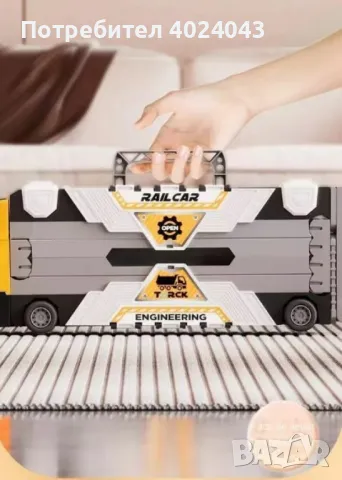 Трансформиращ се голям детски камион с рампа и колички, снимка 3 - Коли, камиони, мотори, писти - 48054071