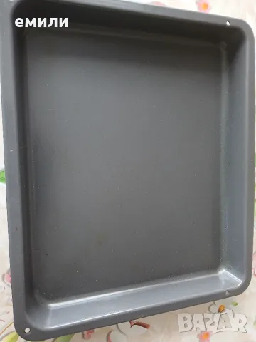 Нова тава на AEG