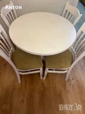 Трапезна маза с четири стола от масив., снимка 1