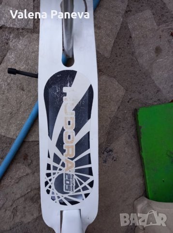 Тротинетка HUDORA RX 205 Big Wheel , снимка 2 - Скейтборд, ховърборд, уейвборд - 33726232