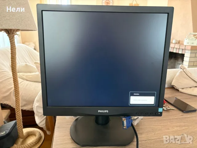  LCD Монитор Philips 17" (Модел 17S4L) , снимка 3 - Монитори - 56153121