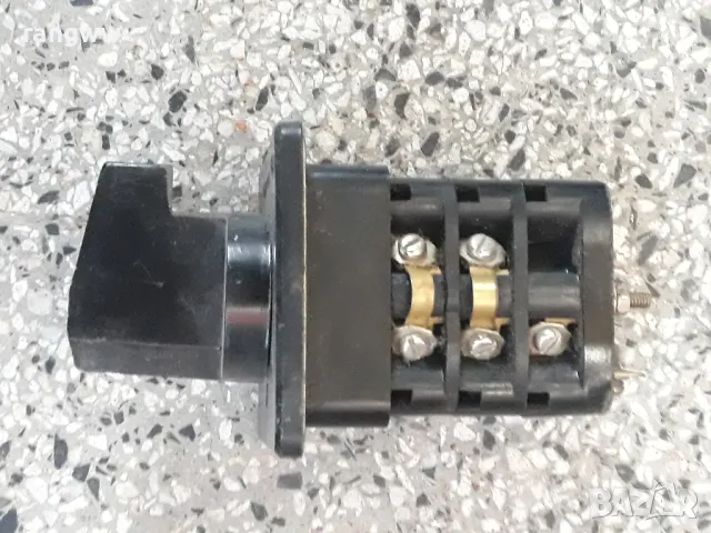 пакетен превключвател ПГП-10 А  за реверс 10А 380V 