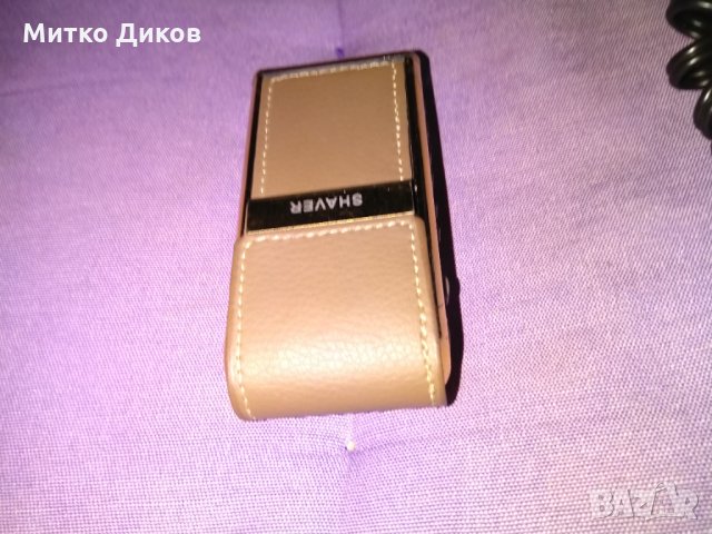 Акумолаторна машинка за бръснене Кемей с огледалце, снимка 4 - Други - 30699195