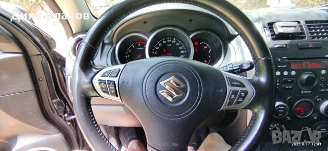 Гранд Витара 2010 г., снимка 7 - Автомобили и джипове - 51609800