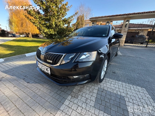 Шкода Октавия , снимка 2 - Автомобили и джипове - 52914880