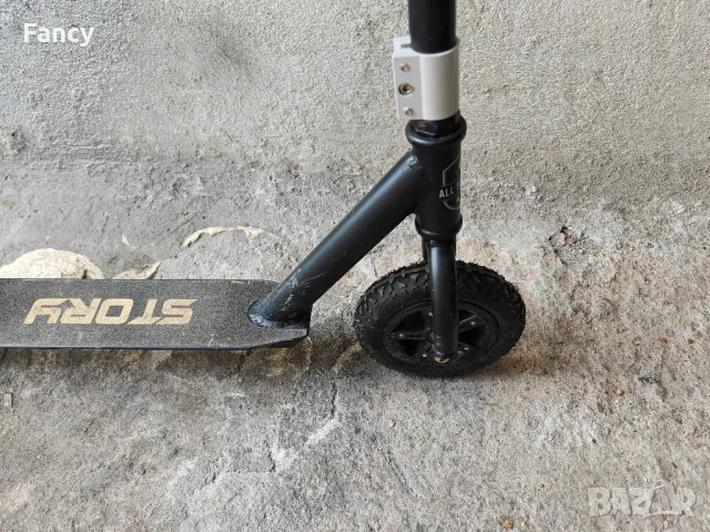 Голяма тротинетка с помпещи се гуми , снимка 3 - Велосипеди - 48220052