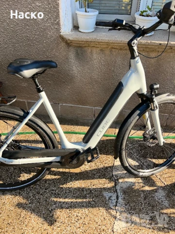 CUBE Електрически Велосипед, снимка 4 - Велосипеди - 51326571