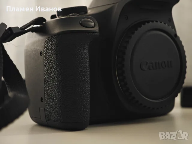 Canon 2000D тяло, снимка 2 - Фотоапарати - 56305446