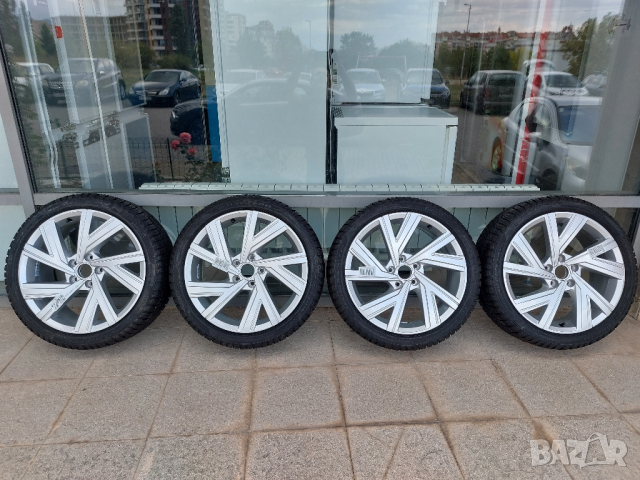 Оригинални джанти за Голф 8 Bergamo 18"