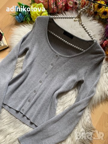 Блуза рипс Бершка, снимка 2 - Блузи с дълъг ръкав и пуловери - 40038782