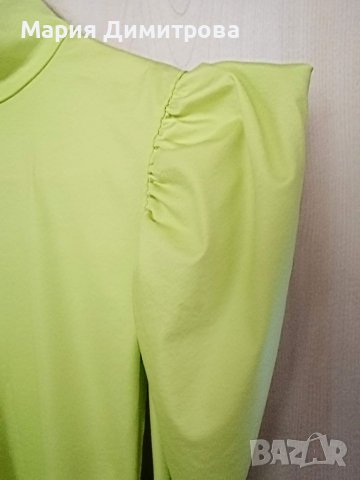 Уникално боди с интересен дълъг ръкав Bershka , снимка 2 - Блузи с дълъг ръкав и пуловери - 38102985