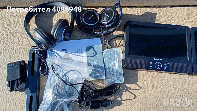 DVD монитори за кола 9инча чисто нови внос от Швейцария работят перфектно , снимка 7 - Монитори - 52804886