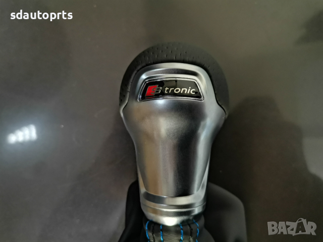 Нов Скоростен Лост Audi TT TTS 8S DGS S Tronic Кожа Син Шев 8S1713139B, снимка 4 - Части - 44511162