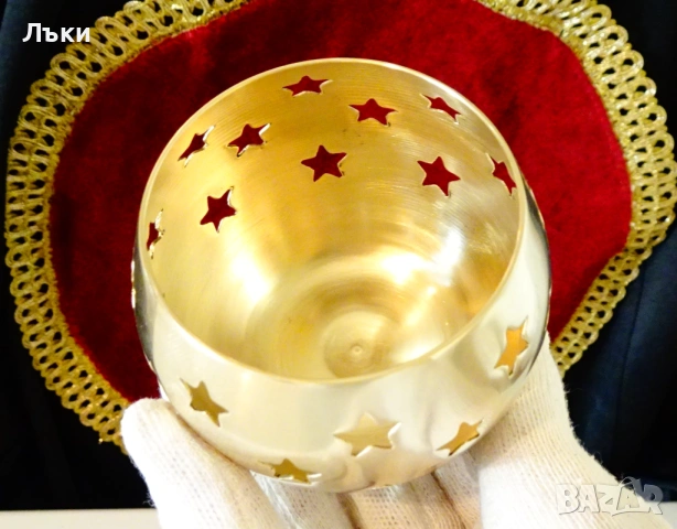 Бронзов свещник с ажур звезди. , снимка 2 - Антикварни и старинни предмети - 53989901