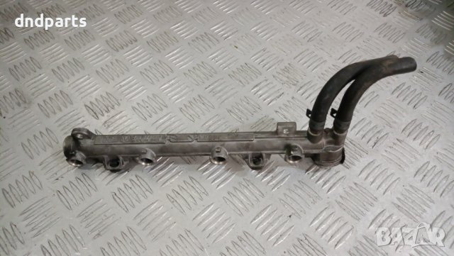Горивна рейка VW Golf 4 1.4i 16v 1999г.	