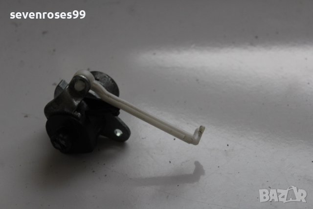 Патрон ключалка дясна Фиат Крома 2007 Fiat Croma, снимка 3 - Части - 39880462